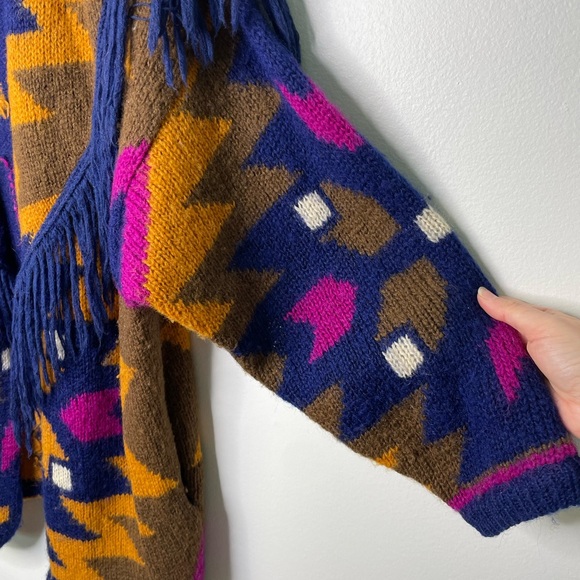 Vintage southwestern wool blend fringe cardigan - Picture 6 of 10
